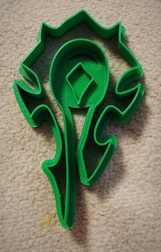 3D Printed Cookie Cutter Inspired by World of Warcraft Horde Crest