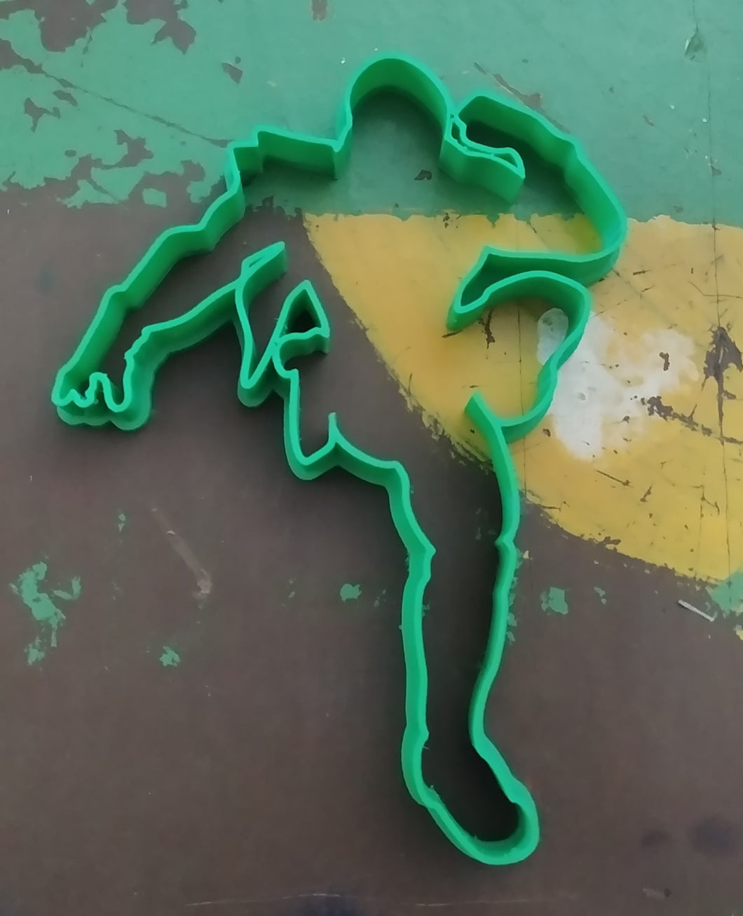 3D Printed Cookie Cutter Inspired by Super Smash Bros. Captain Falcon