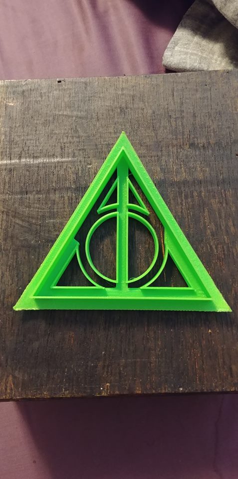 3D Printed Cookie Cutter Inspired by Harry Potter the Deathly Hallows