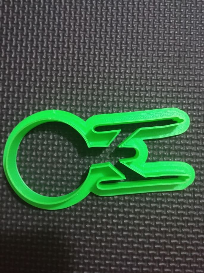 3D Printed Cookie Cutter Inspired by the Starship Enterprise from Star Trek