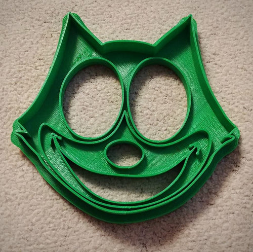 3D Printed Cookie Cutter Inspired by Felix the Cat Head
