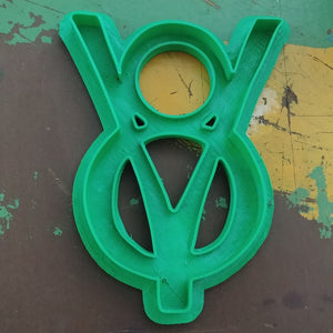 3D Printed Cookie Cutter Inspired by Ford V8Emblem