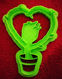 3D Printed Cookie Cutter Inspired by Marvels Groot Heart