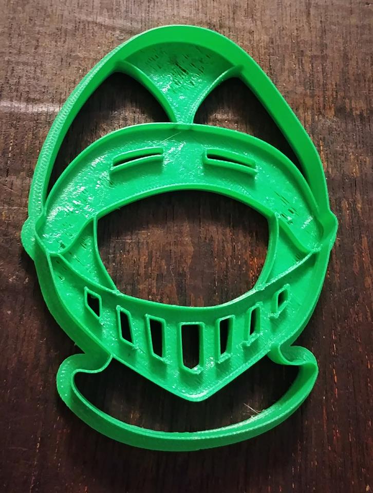 3D Printed Cookie Cutter Ispired by Knights Helmet