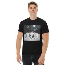 Load image into Gallery viewer, Fab Four Abbey Road Christmas Men&#39;s classic tee