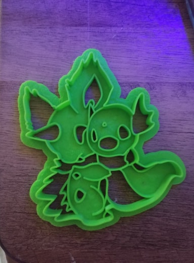 3D Printed Cookie Cutter Inspired by Pokemon Nidoran Dratini Hug
