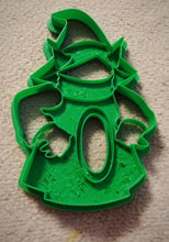 Load image into Gallery viewer, Set of 6 Vintage Cartoon Sampler Cookie Cutters