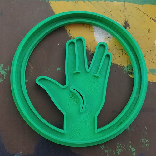 3D Printed Cookie Cutter Inspired by Big Bang Theory RPSLS Spock Sign