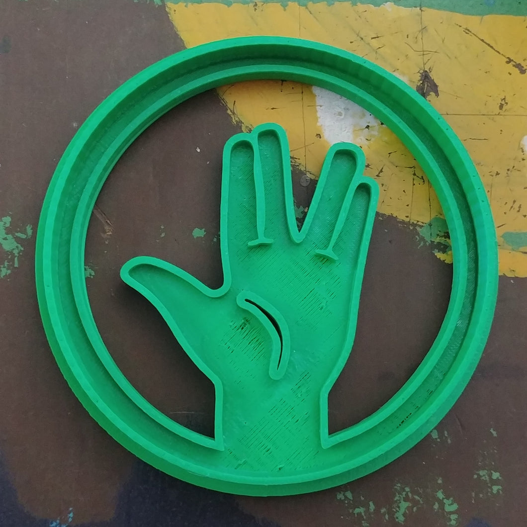 3D Printed Cookie Cutter Inspired by Big Bang Theory RPSLS Spock Sign