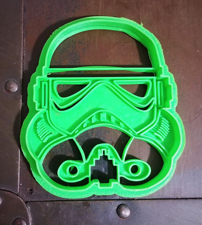 3D Printed Cookie Cutter Inspired by Star Wars Stormtrooper