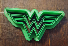 Load image into Gallery viewer, Set of 6 DC Comics Cookie Cutters