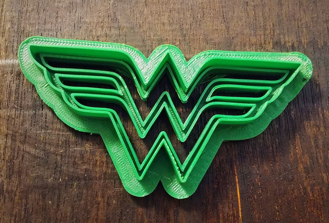 3D Printed Cookie Cutter Inspired by Wonder Woman Logo
